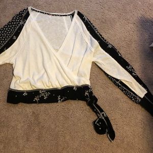 Free people front tie shirt